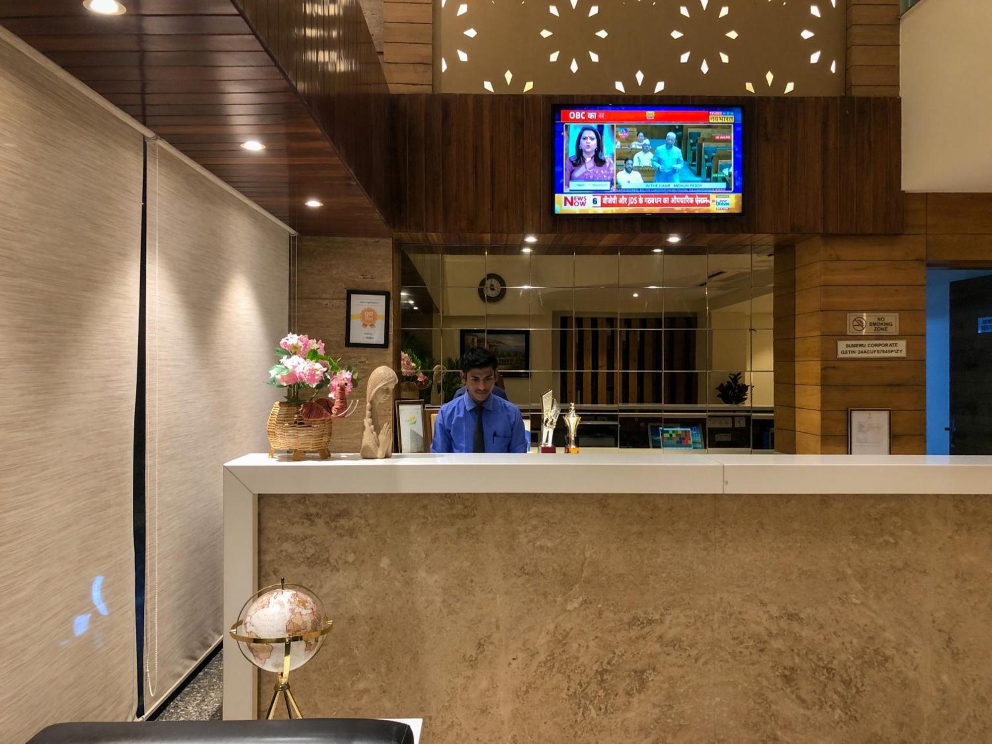 Hotel Virgo Sumeru Bhavnagar Exterior photo